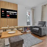 Karina 2Bdr Apartment